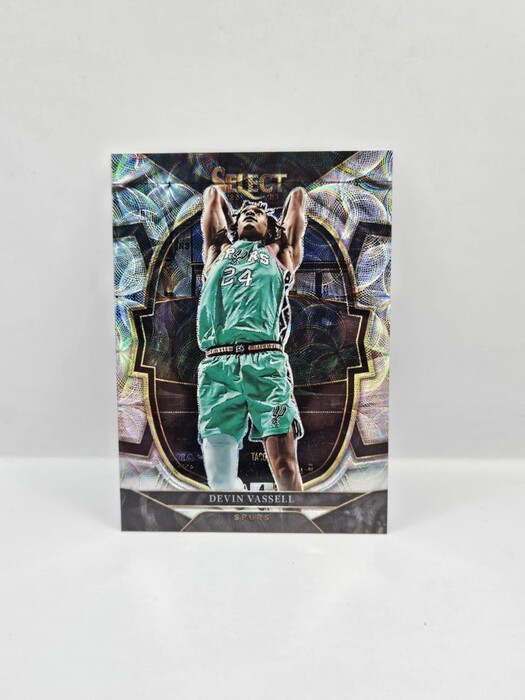 2022-23 Panini Select Basketball Devin Vassell silver scope conccourse No.64