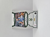 2023-24 Panini Obsidian Basketball Malik Beasley ''Volcanic'' Autograph /75 NO.VS-MLK