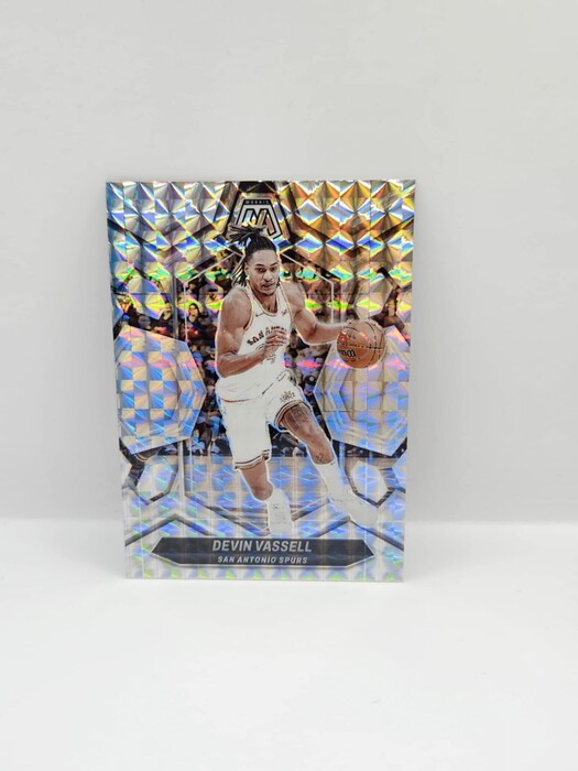 2023-24 Panini Mosaic Basketball Devin Vassell Mosaic parallel No.154