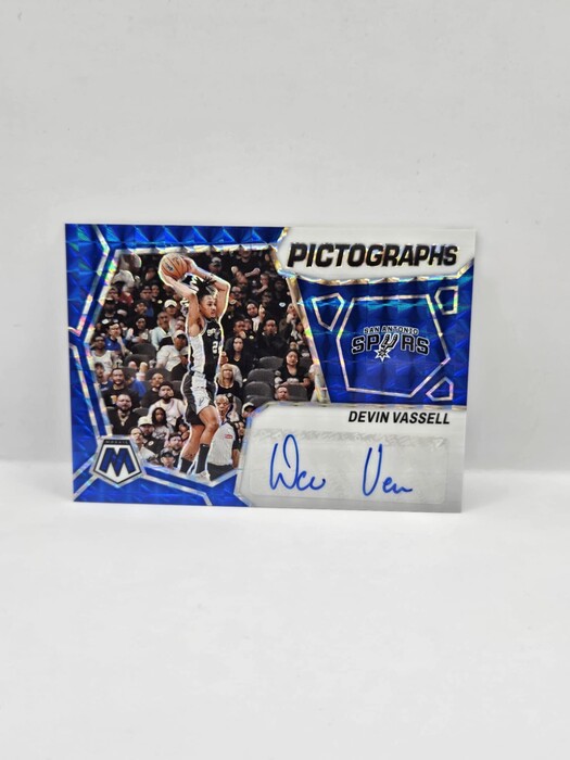 2023-24 Panini Mosaic Basketball  Devin Vassell Blue mosaic ''Pictographs'' Autograph /49 No.PM-DVV