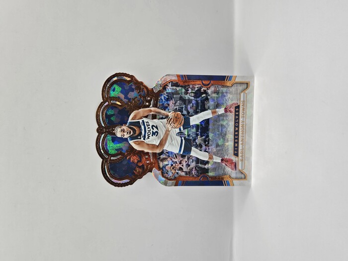 2023-24 Panini Crown Royal Basketball Karl-Anthony Towns Bronze cracked ice No.12