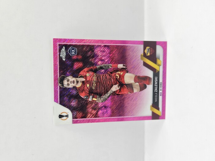 2023 Topps chrome soccer Nicola Zalewski Pink Geometric Refractors rookie /250 No.59