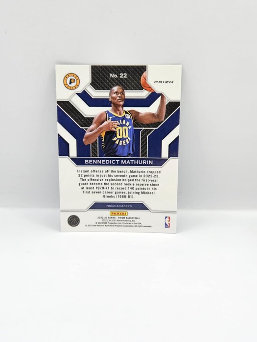 2022-23 Panini Prizm Basketball Bennedict Mathurin green ''Emergent'' No.22