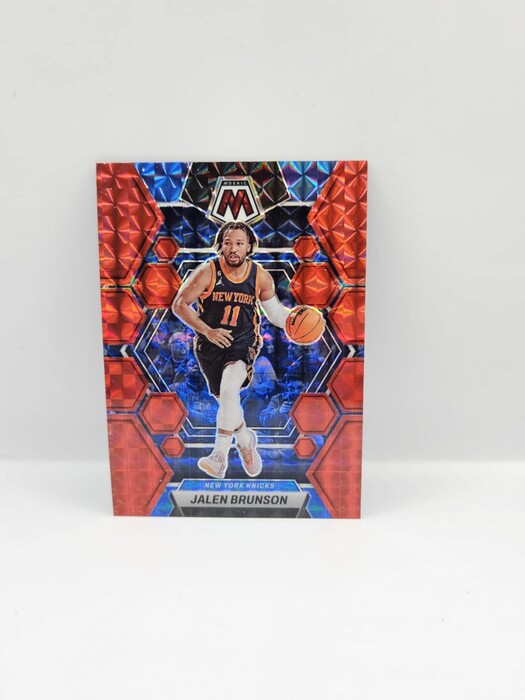 2022-23 Panini Mosaic Basketball Jalen Brunson Red mosaic No.95