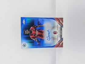 2023-24 Topps UCC Yunus Musah Autograph Blue Geometric Refractor /150 No.CA-MY