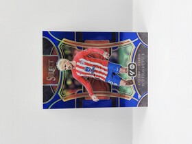 2023-24 Panini Select La Liga Soccer Rodrigo De Paul Blue Prizm Mezzanine Level No.110