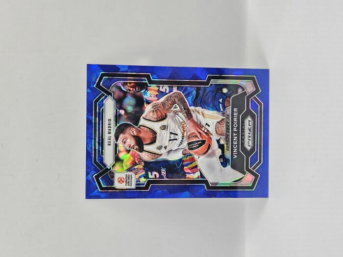 2023-24 Panini euroleague prizm Vincent Poirier blue cracked ice /125 No.150