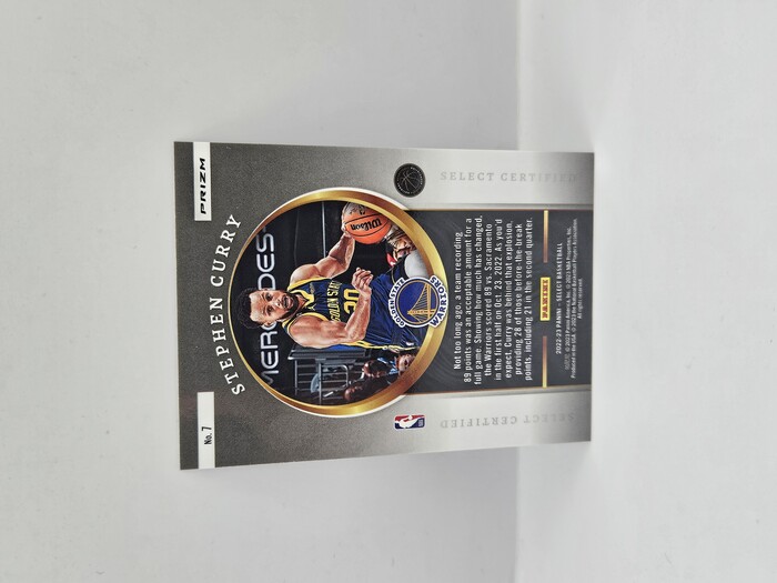 2022-23 Panini Select Stephen Curry ''Select Certified'' prizm No.7