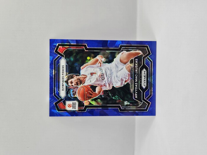 2023-24 Panini Prizm Euroleague Arvydas Macijauskas Blue Cracked Ice /125 No.190