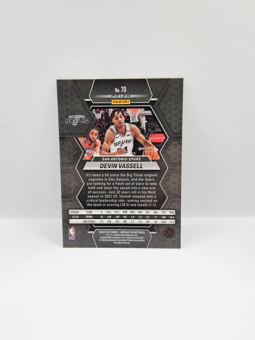 2022-23 Panini Mosaic basketball Devin Vassell mosaic parallel No.70
