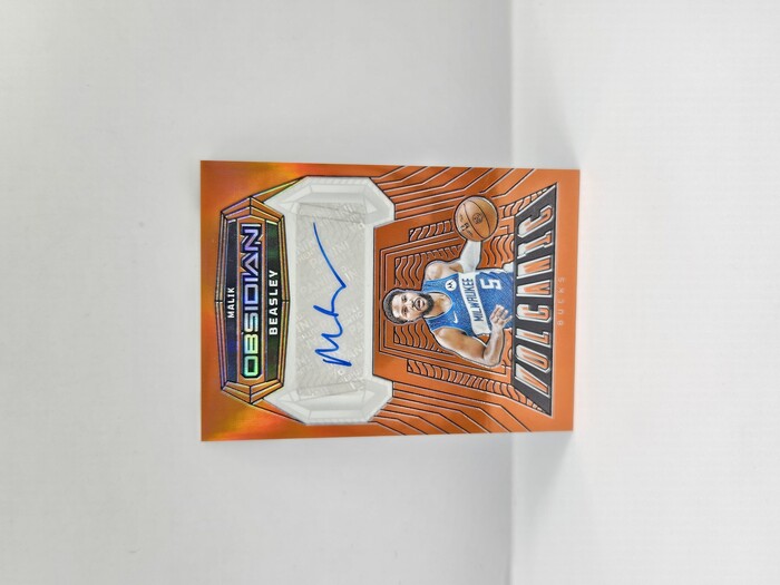2023-24 Panini Obsidian Basketball Malik Beasley ''Volcanic'' Autograph /75 NO.VS-MLK