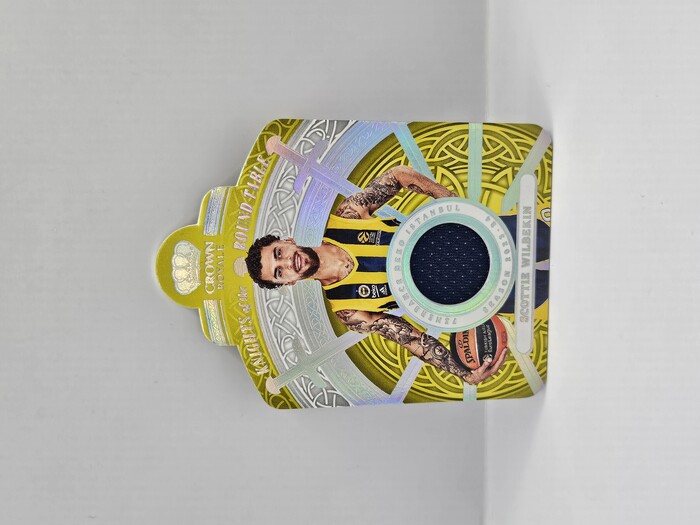 2023-24 Panini Euroleague Crown Royal Scottie Wilbekin ''Knight of the round table'' Patch No.KRT-WIL