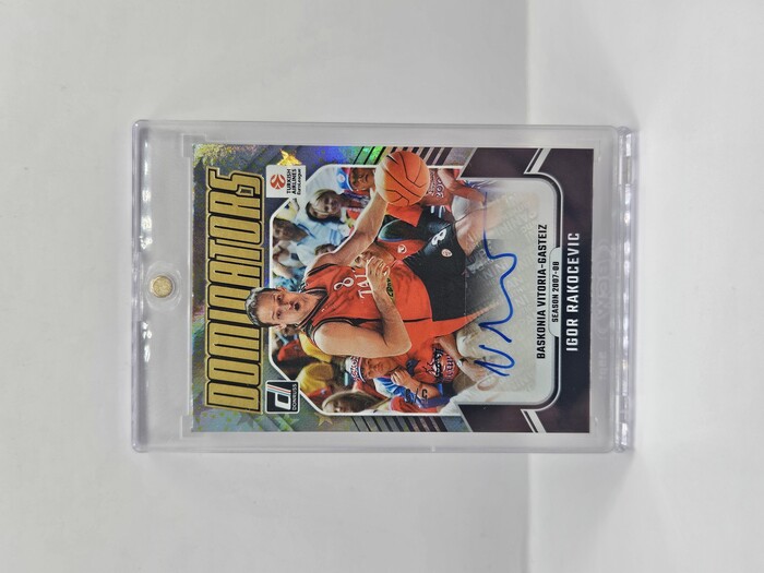 24-25 PANINI DONRUSS EUROLEAGUE BASKONIA IGOR RAKOCEVIC ''DOMINATORS'' AUTOGRAPH YELLOW STAR 5/5