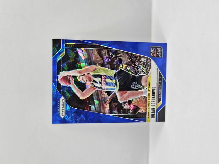 24-25 PANINI PRIZM EUROLEAGUE BOJAN BOGDANOVIC BLUE CRACKED ICE 077/125