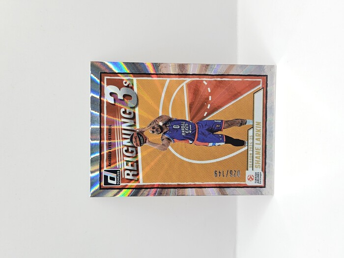 24-25 PANINI DONRUSS EUROLEAGUE ANADOLU EFES SHANE LARKIN ''REIGNING 3S'' SILVER LASER 026/149